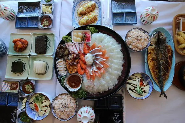 Lezzetli yemekler, seçici odaklanma.