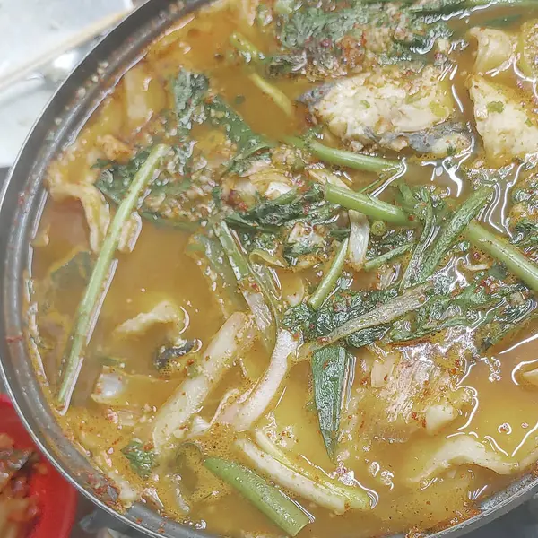 Tayland yemeği, kızarmış erişte, Tayland yemeği.