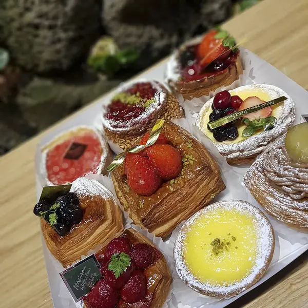 Fındıklı taze hamur işleri.