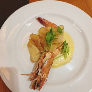 Lezzetli Asya yemeklerinin yakın görüntüsü