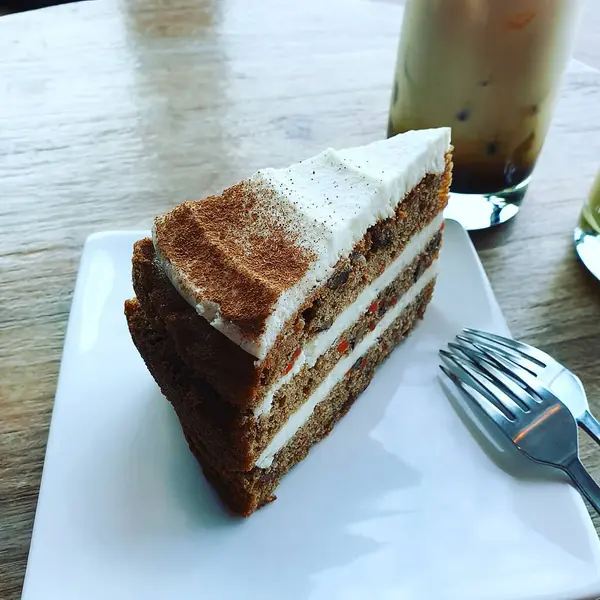 tabakta kremalı pasta