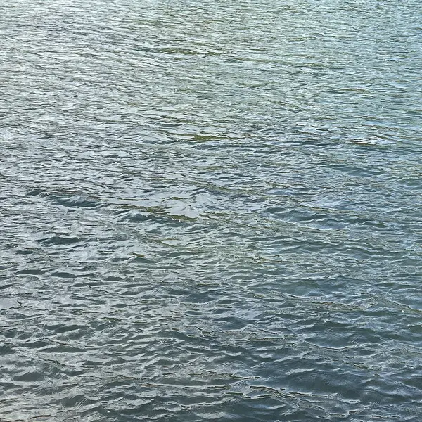 Dalgaların soyut dokusu