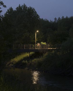 Şehrin güzel gece manzarası