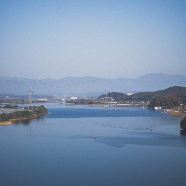 Doğa ve şehir manzarası 