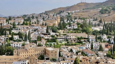 Doğa ve şehir manzarası 