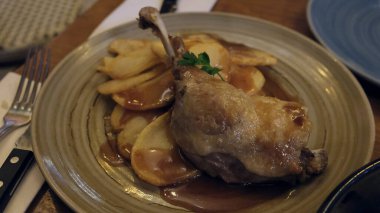 Doğa ve şehir manzarası 