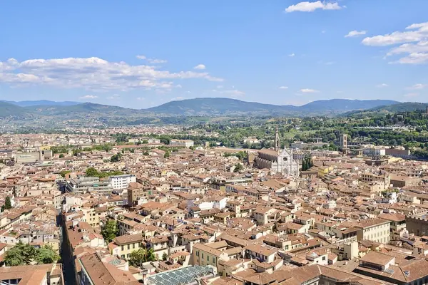 Doğa ve şehir manzarası 