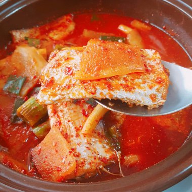 Doğa ve şehir manzarası 