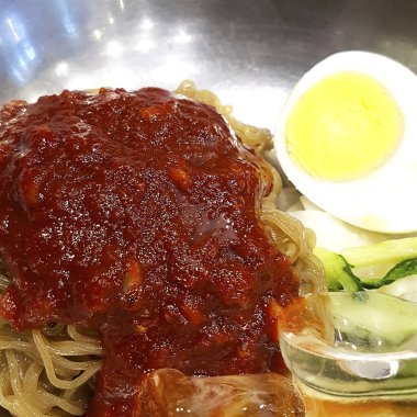 Doğa ve şehir manzarası 