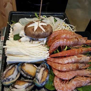 Doğa ve şehir manzarası 