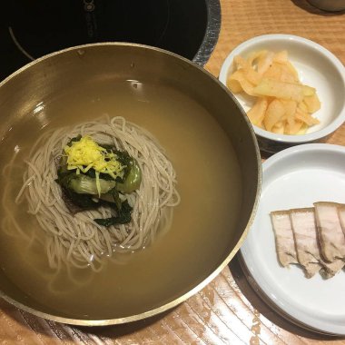 Doğa ve şehir manzarası 