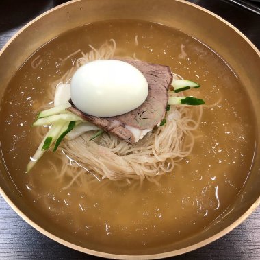 Doğa ve şehir manzarası 