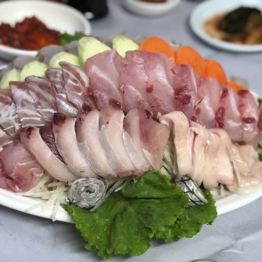 Doğa ve şehir manzarası 