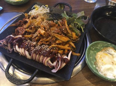 Doğa ve şehir manzarası 