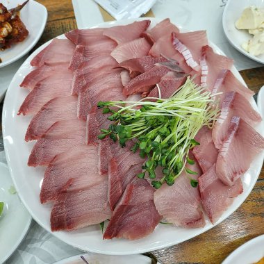 Doğa ve şehir manzarası 