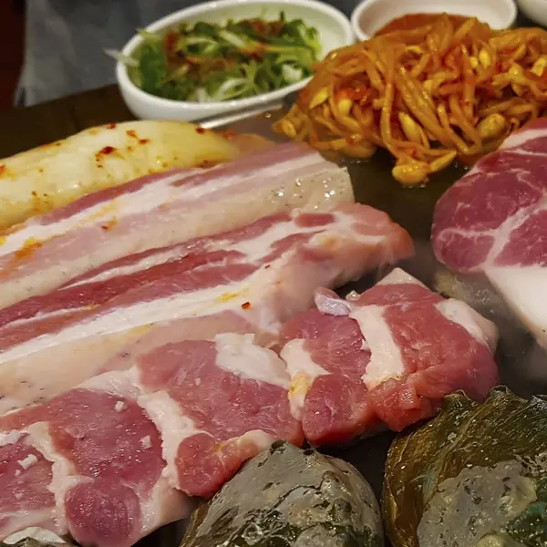 Doğa ve şehir manzarası 