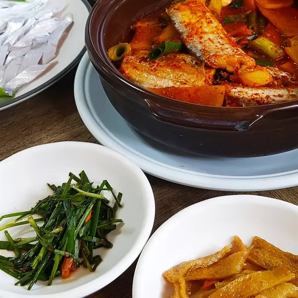 Doğa ve şehir manzarası 