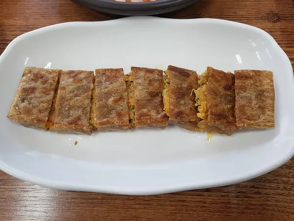 Doğa ve şehir manzarası 