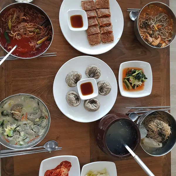 Doğa ve şehir manzarası 