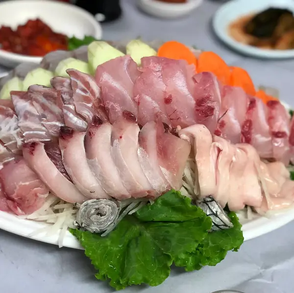 Doğa ve şehir manzarası 