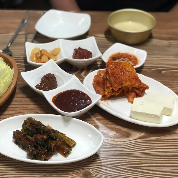 Doğa ve şehir manzarası 