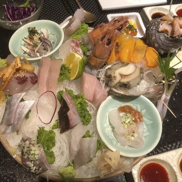 Doğa ve şehir manzarası 