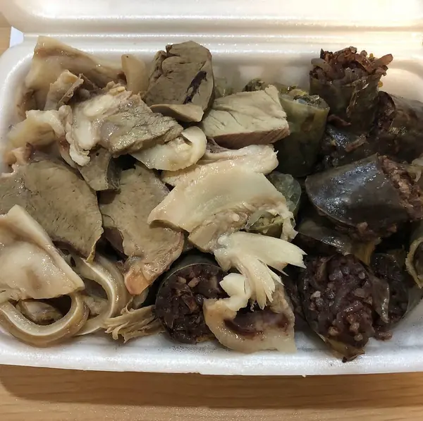 Doğa ve şehir manzarası 