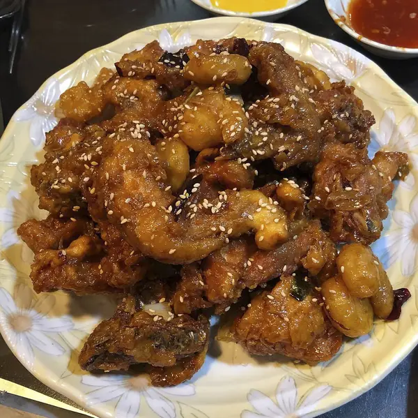 Doğa ve şehir manzarası 