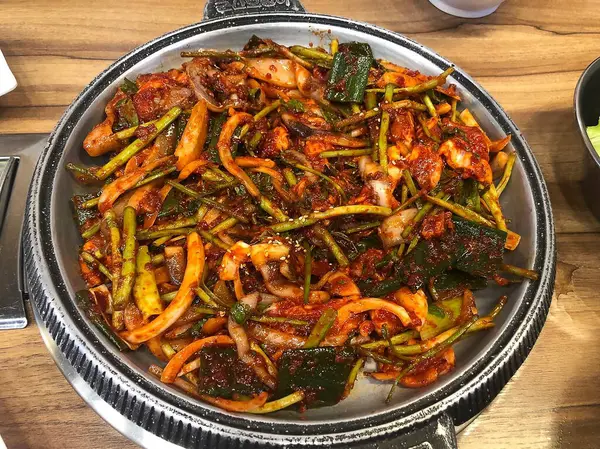 Doğa ve şehir manzarası 