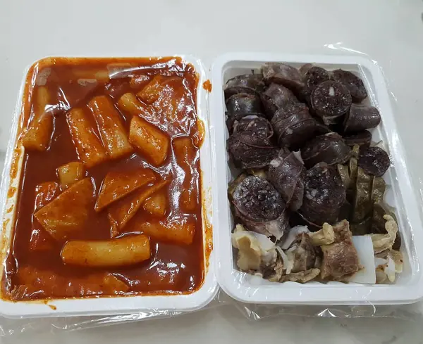 Doğa ve şehir manzarası 