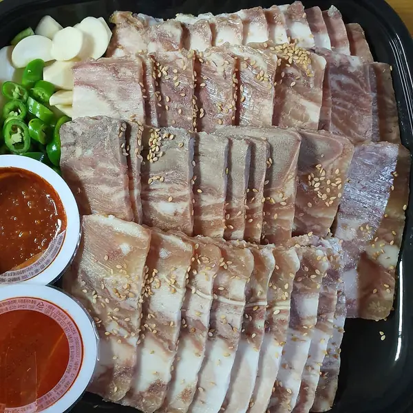 Doğa ve şehir manzarası 