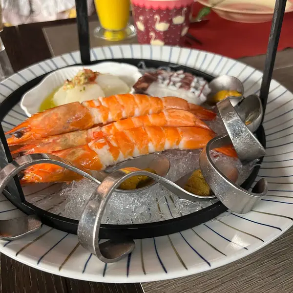 Doğa ve şehir manzarası 