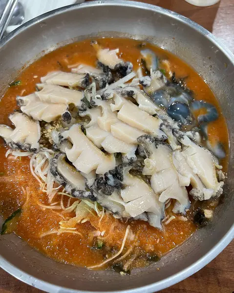 Doğa ve şehir manzarası 