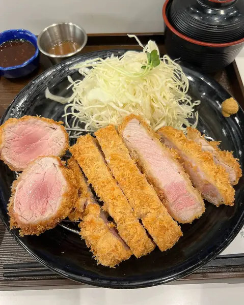 Doğa ve şehir manzarası 