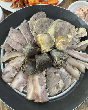 Doğa ve şehir manzarası 