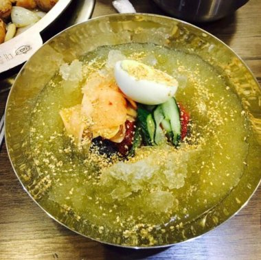 Doğa ve şehir manzarası 