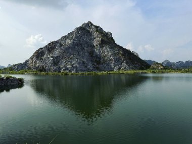 Doğa ve şehir manzarası 