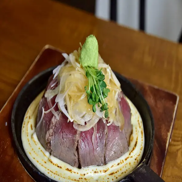 Doğa ve şehir manzarası 