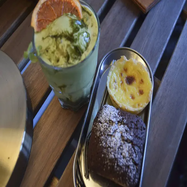 Doğa ve şehir manzarası 