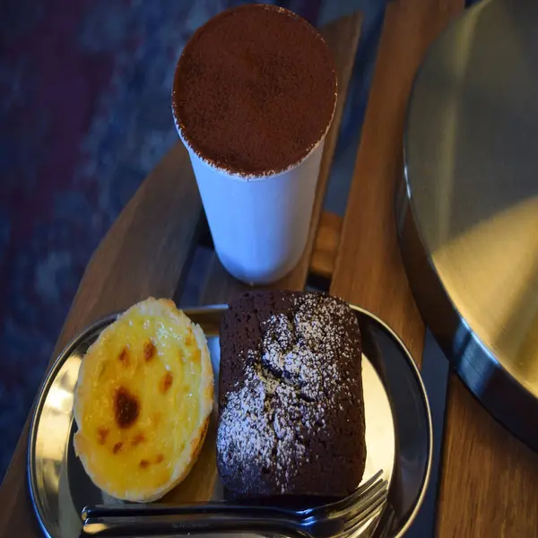 Doğa ve şehir manzarası 