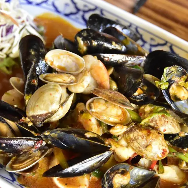 Doğa ve şehir manzarası 