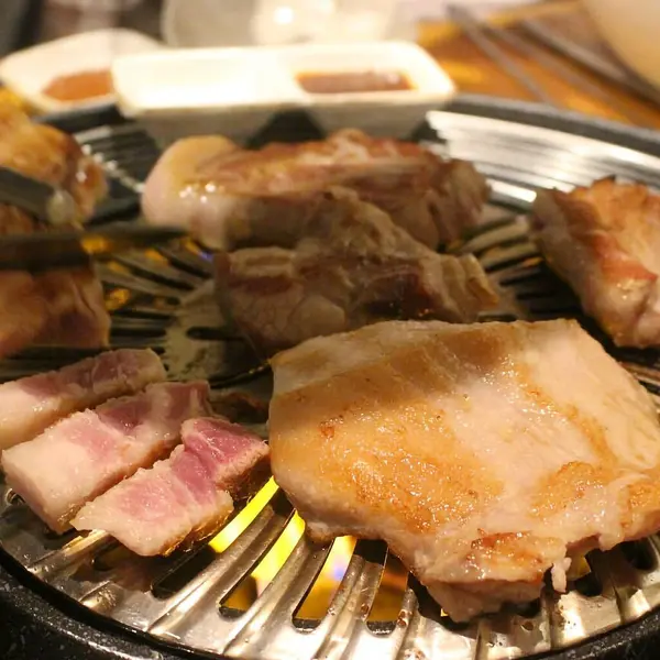 Doğa ve şehir manzarası 