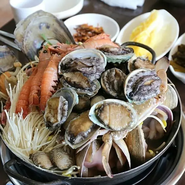 Doğa ve şehir manzarası 