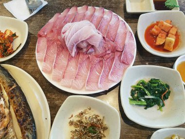 Doğa ve şehir manzarası 