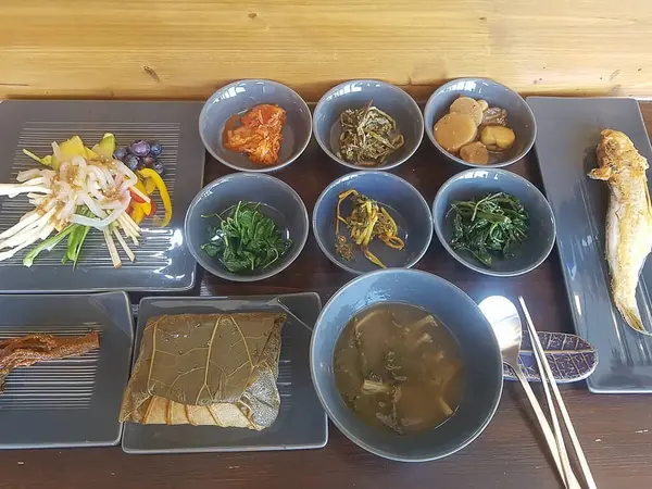 Doğa ve şehir manzarası 