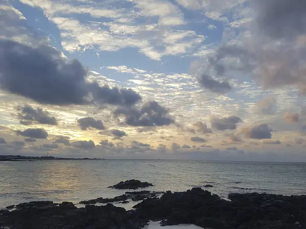 Doğa ve şehir manzarası 