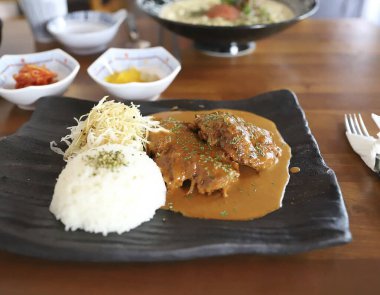 Doğa ve şehir manzarası 