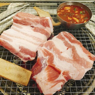 Doğa ve şehir manzarası 