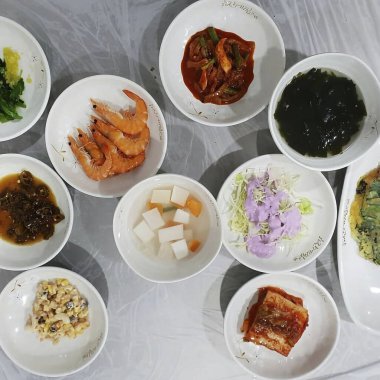 Doğa ve şehir manzarası 