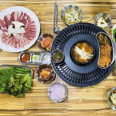 Doğa ve şehir manzarası 